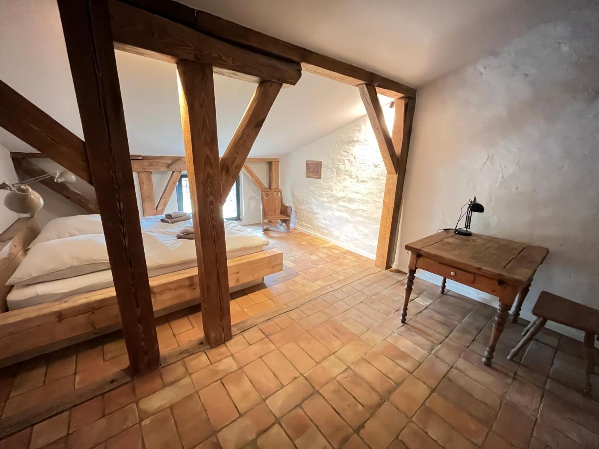 Grosse Wohnung Mit Loggia Templin Buitenkant foto